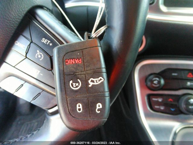 2C3CDZAG9FH894641 Dodge Challenger Sxt