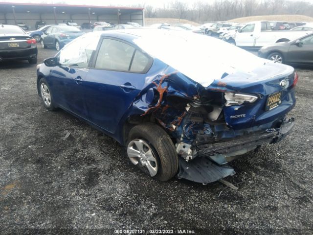 3KPFK4A77JE220364 KIA FORTE LX