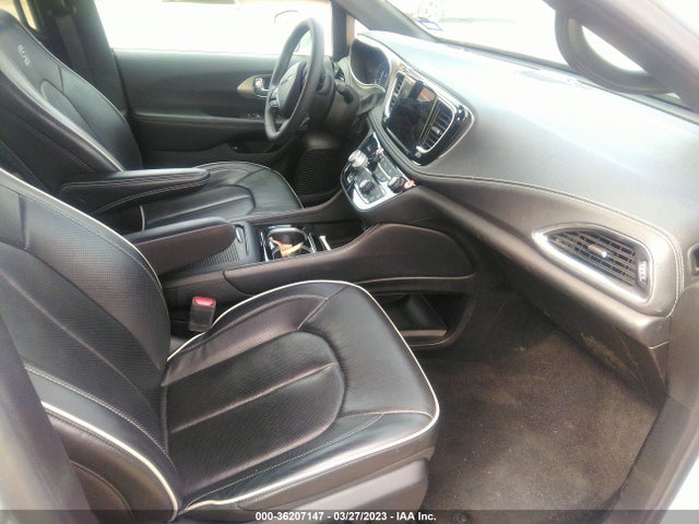 2022 Chrysler Pacifica Hybrid, VIN: 2C4RC1S77NR160985
