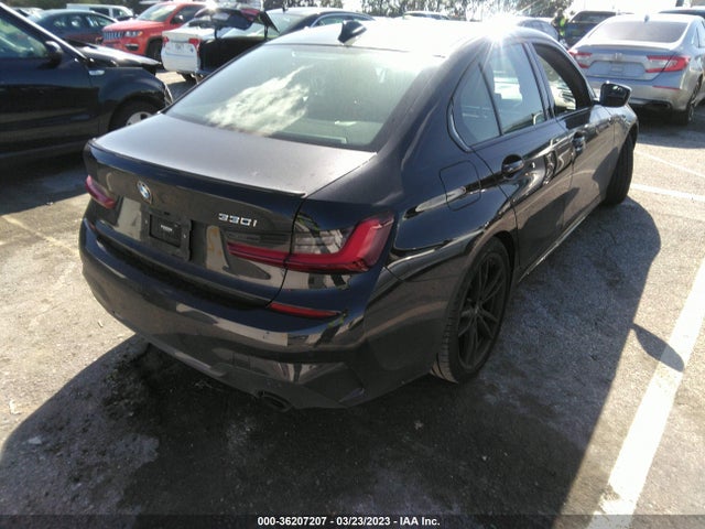 BMW 3 Series 330i 2022 3MW5R1J00N8C31250 Image 5