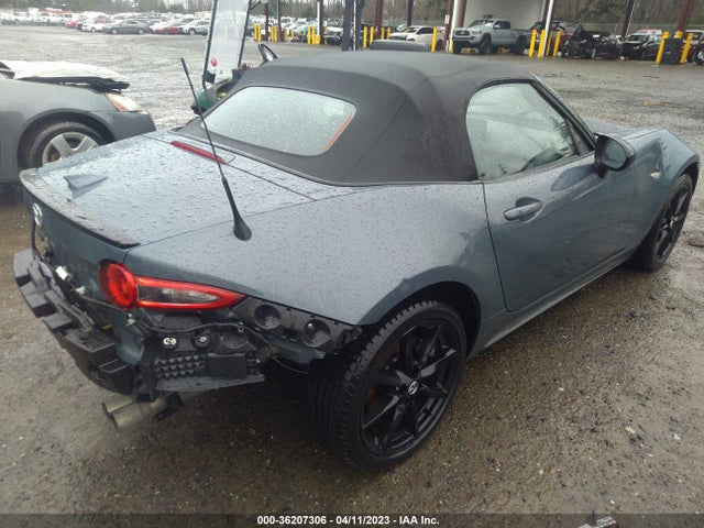 2021 Mazda MX-5 Miata, VIN: JM1NDAC70M0452450