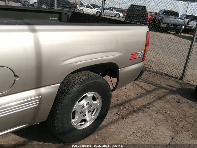 1999 CHEVROLET SILVERADO 1500 LS VIN: 2GCEK19T7X1191496