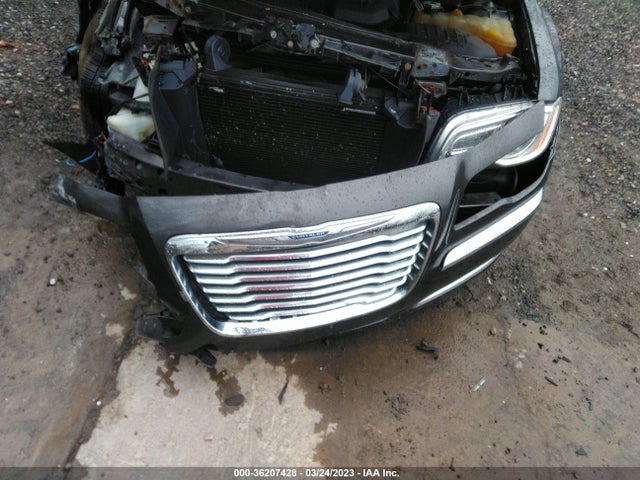 2C3CCARG9EH273522 Chrysler 300