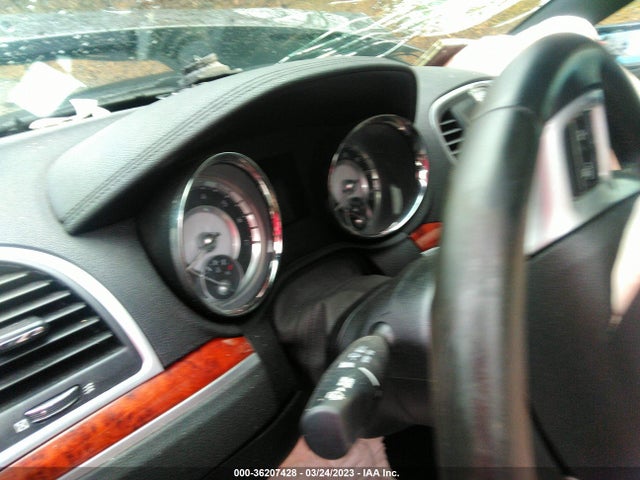 2C3CCARG9EH273522 Chrysler 300