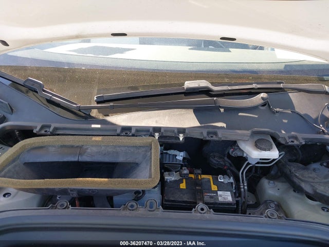 Tesla Model Y Long Range 2021 5YJYGDEE9MF071053 Image 11