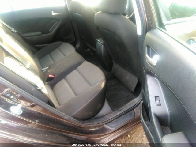 3KPFK4A74HE114075 KIA FORTE LX