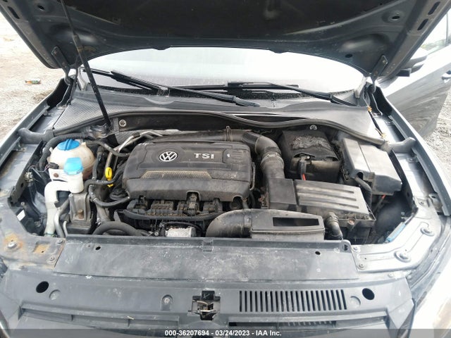 1VWAT7A37EC066352 Volkswagen Passat Wolfsburg Ed