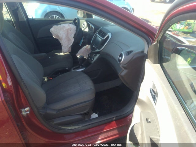 Chevrolet Sonic Lt Auto 2017 1G1JD5SH2H4130125 Image 5