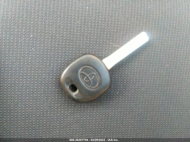 2020 TOYOTA COROLLA LE VIN: 5YFEPRAE7LP068824