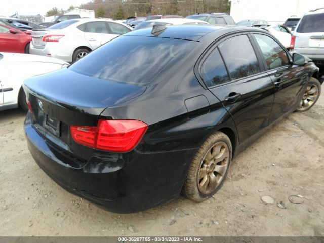 WBA3C3C56EPV90827 BMW 3 Series 320i Xdrive