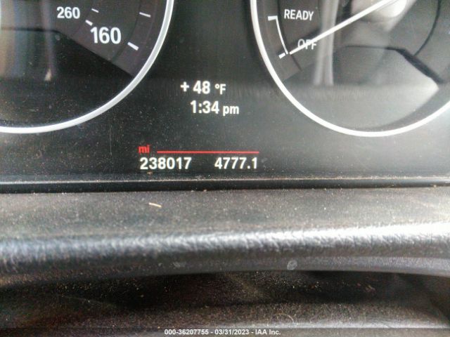 WBA3C3C56EPV90827 BMW 3 Series 320i Xdrive