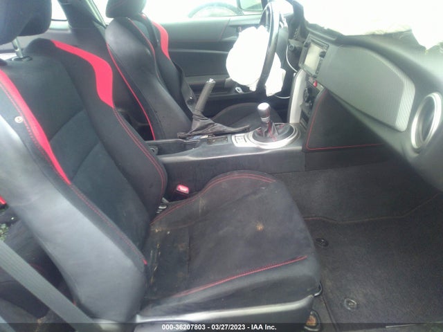 Scion FR-S 2015 JF1ZNAA16F8710946 Image 5