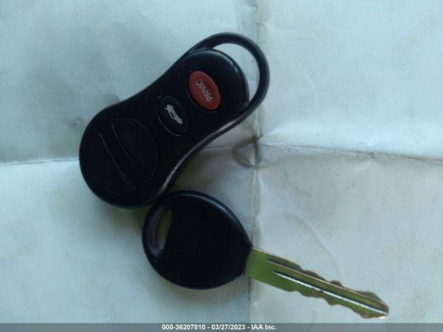 1J4GL58K52W364935 Jeep Liberty Limited