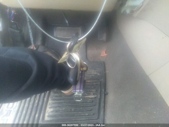KNDJH742995028378 KIA Borrego Ex