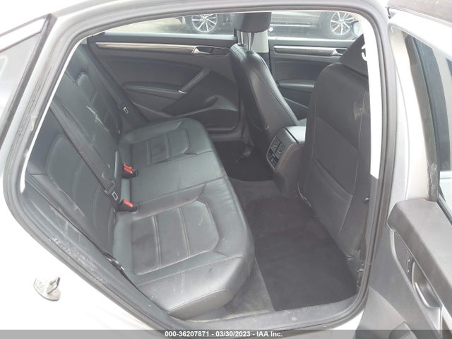 1VWBS7A32GC051753 Volkswagen Passat 1.8t Se W/technology
