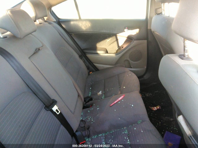 KIA FORTE LX 2016 KNAFX4A64G5578208 Image 9