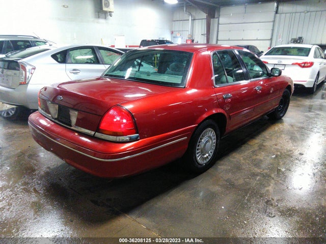 2000 FORD CROWN VICTORIA VIN: 2FAFP73W7YX135705
