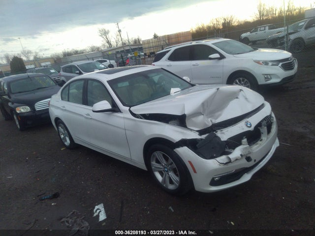 2016 WBA8E3G5XGNT76528 main image