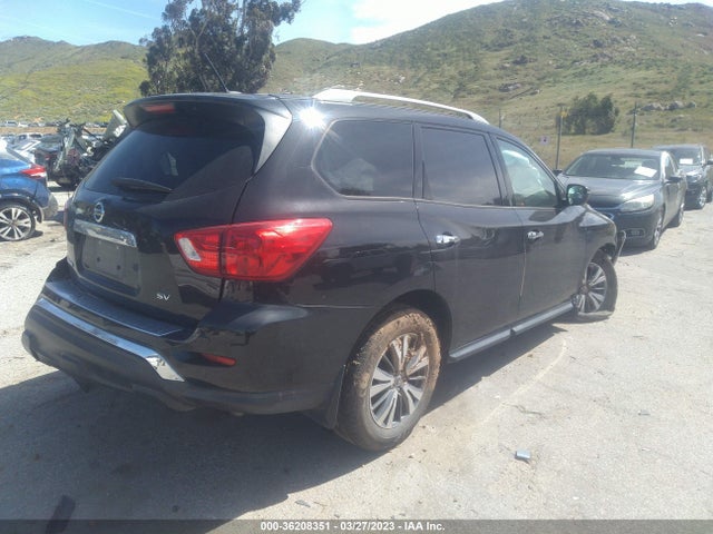 2018 NISSAN PATHFINDER SV VIN: 5N1DR2MN8JC670223
