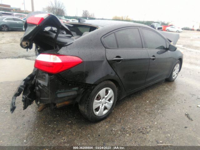 KNAFK4A65F5334001 KIA FORTE LX