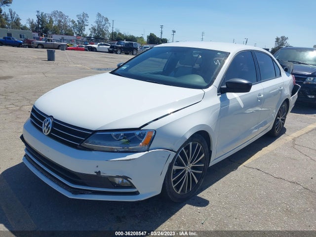3VWD17AJ3GM346949 Volkswagen Jetta Sedan 1.8t Sport