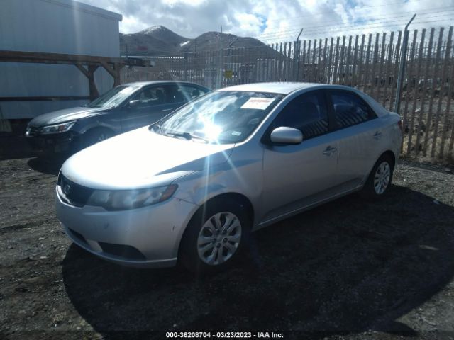 KNAFT4A2XA5040726 KIA FORTE LX