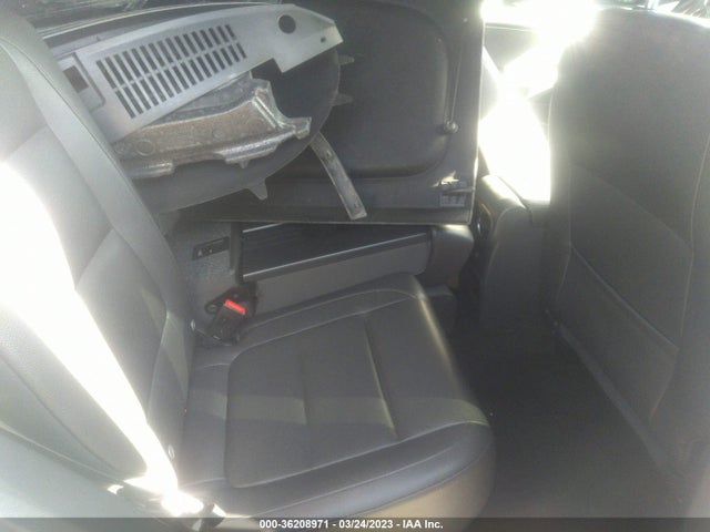 WVGAV7AXXHK038437 Volkswagen TIGUAN
