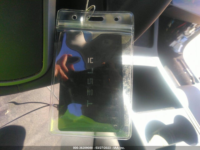 Tesla Model 3 Standard Range Plus 2021 5YJ3E1EA8MF939698 Image 3