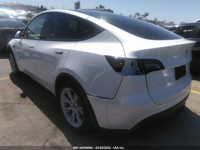 Tesla Model Y Long Range 2023 7SAYGAEEXPF622841 Image 3