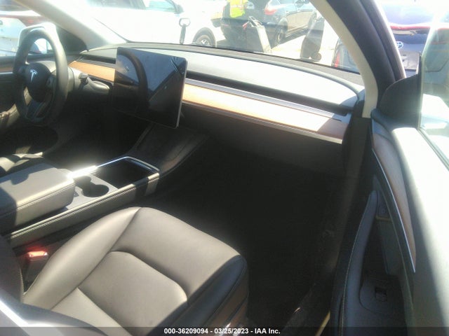 Tesla Model Y Long Range 2023 7SAYGAEEXPF622841 Image 5