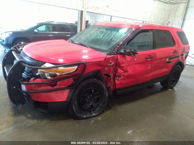 Ford UTILITY POLICE 2015 1FM5K8AR4FGC17672 Image 2