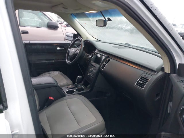 2017 Ford Flex, VIN: 2FMGK5C83HBA13886
