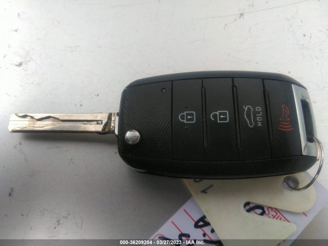 KIA Optima Lx 2015 KNAGM4A70F5595303 Image 3