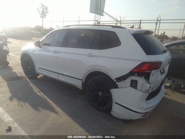 3VV3B7AX5MM023709 Volkswagen Tiguan Se/se R-line Black/sel