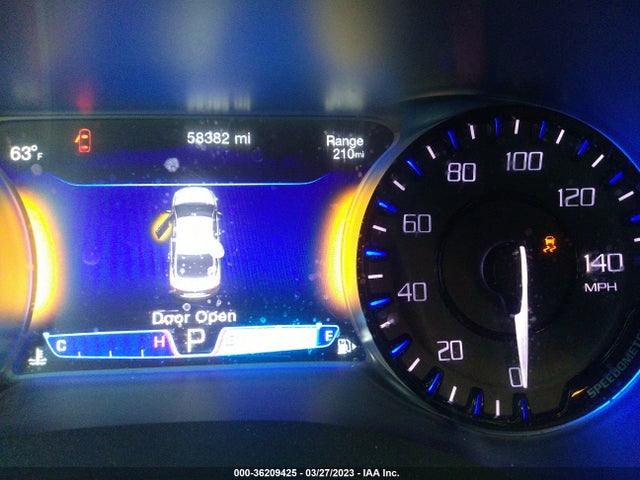 1C3CCCBG4FN673390 Chrysler 200 S