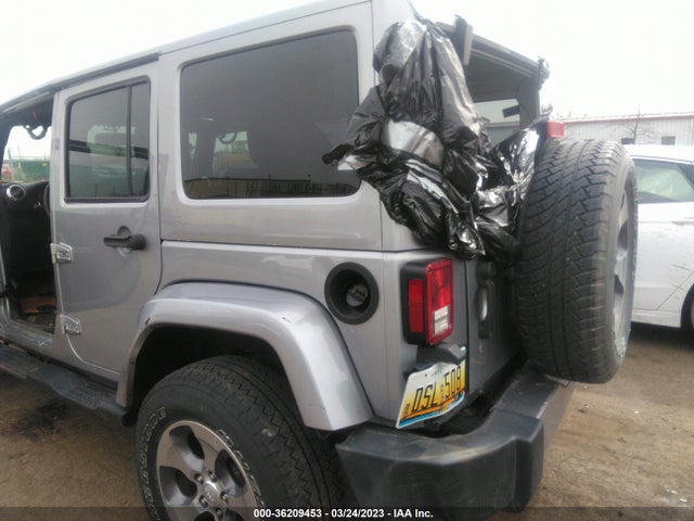 1C4HJWEG4JL900652 Jeep Wrangler Jk Unlimited Sahara
