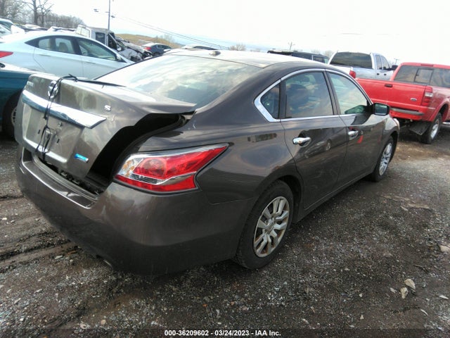 Nissan Altima 2.5 S 2014 1N4AL3AP9EN330468 Image 4