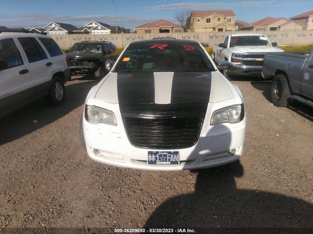 Chrysler 300 2014 2C3CCAKG6EH200960 Image 18