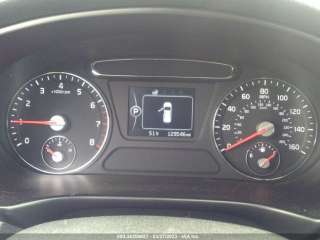 5XYPGDA3XHG334486 KIA SORENTO LX