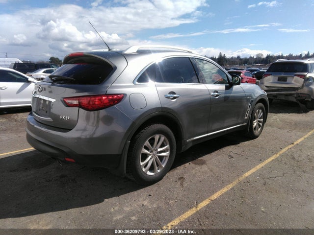 2013 INFINITI FX37 VIN: JN8CS1MW3DM173266