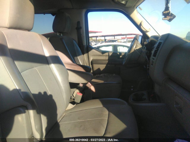 2017 Nissan NV, VIN: 5BZBF0AA0HN851079