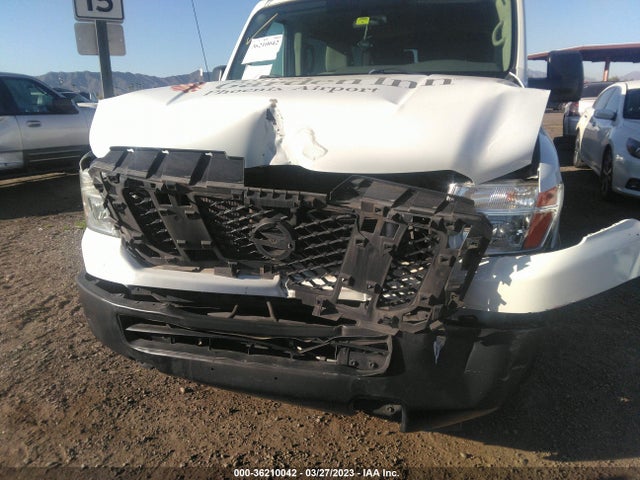 2017 Nissan NV, VIN: 5BZBF0AA0HN851079