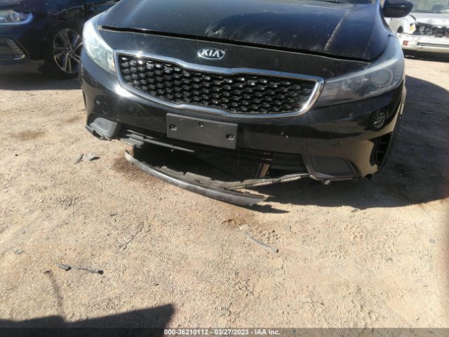 3KPFL4A79HE059684 KIA FORTE S