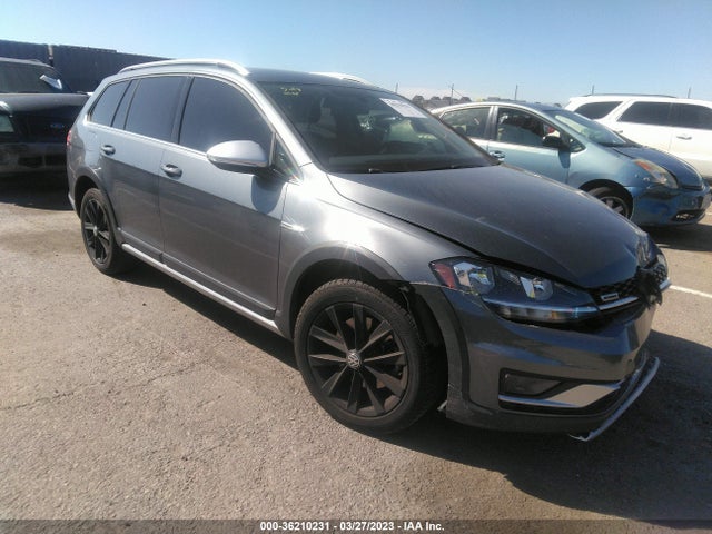 2018 Volkswagen Golf, VIN: 3VWH17AU5JM768093