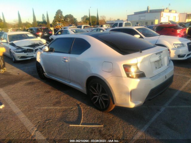 JTKJF5C72GJ019610 Scion TC