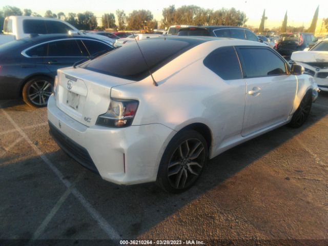 JTKJF5C72GJ019610 Scion TC
