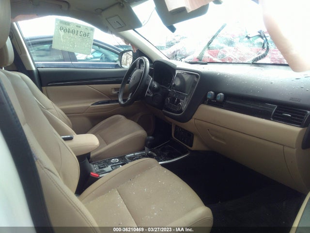 JA4JZ4AX9HZ055674 Mitsubishi OUTLANDER GT