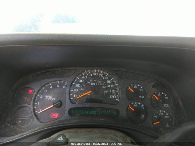 2004 CHEVROLET SILVERADO 1500 LS VIN: 1GCEC19VX4Z229210