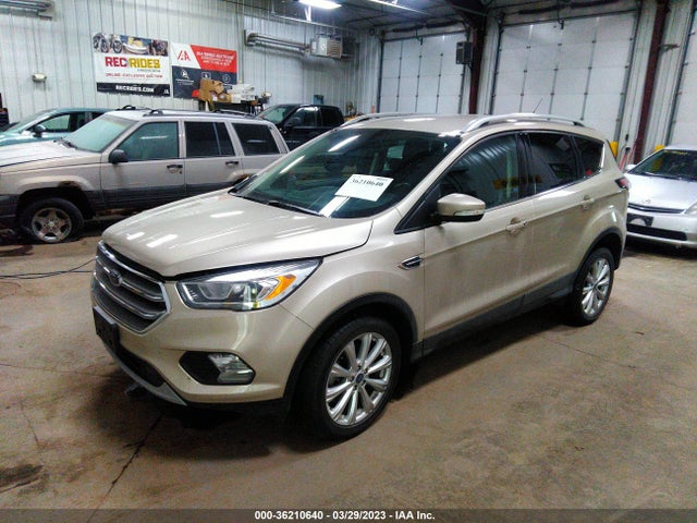 Ford Escape Titanium 2017 1FMCU9J97HUD28941 Image 2