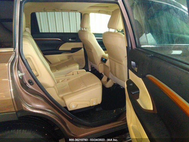 Toyota Highlander Limited 2018 5TDYZRFH1JS254633 Image 10